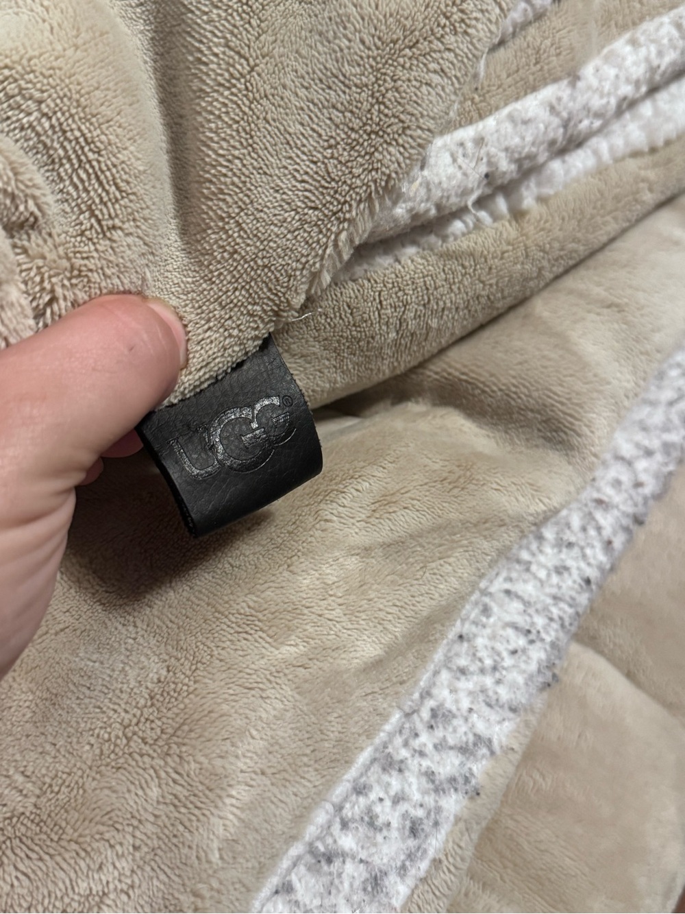 UGG Neutral Tan Sherpa-Lined Plush Throw